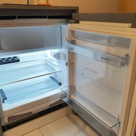 Riverside Elegance Apartamento *