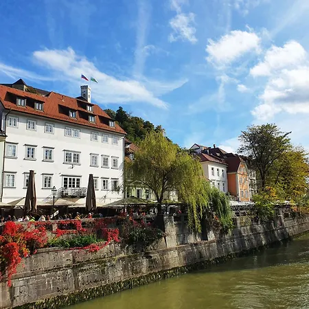 Daire Riverside Elegance Ljubljana