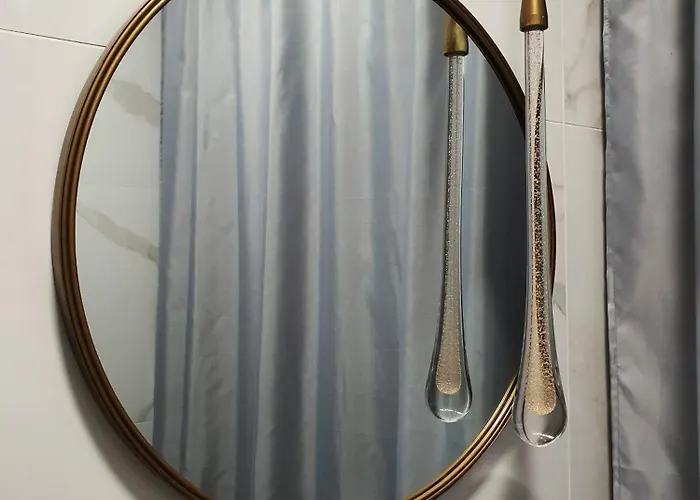 Riverside Elegance Apartman