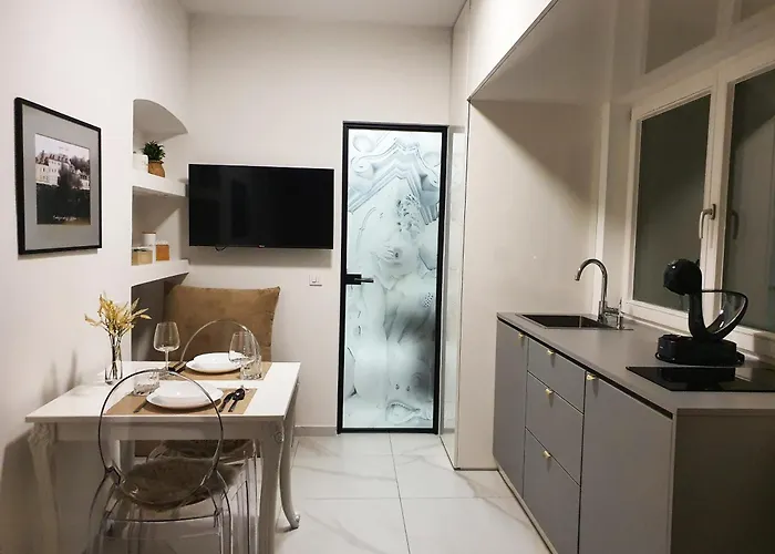 Apartman Riverside Elegance *