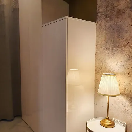 Riverside Elegance * 卢布尔雅那