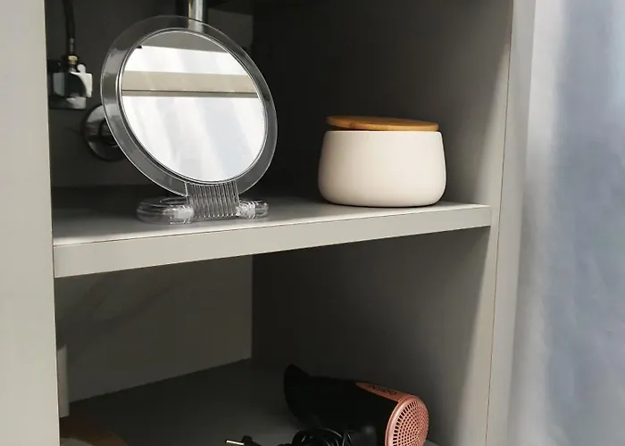 Riverside Elegance *